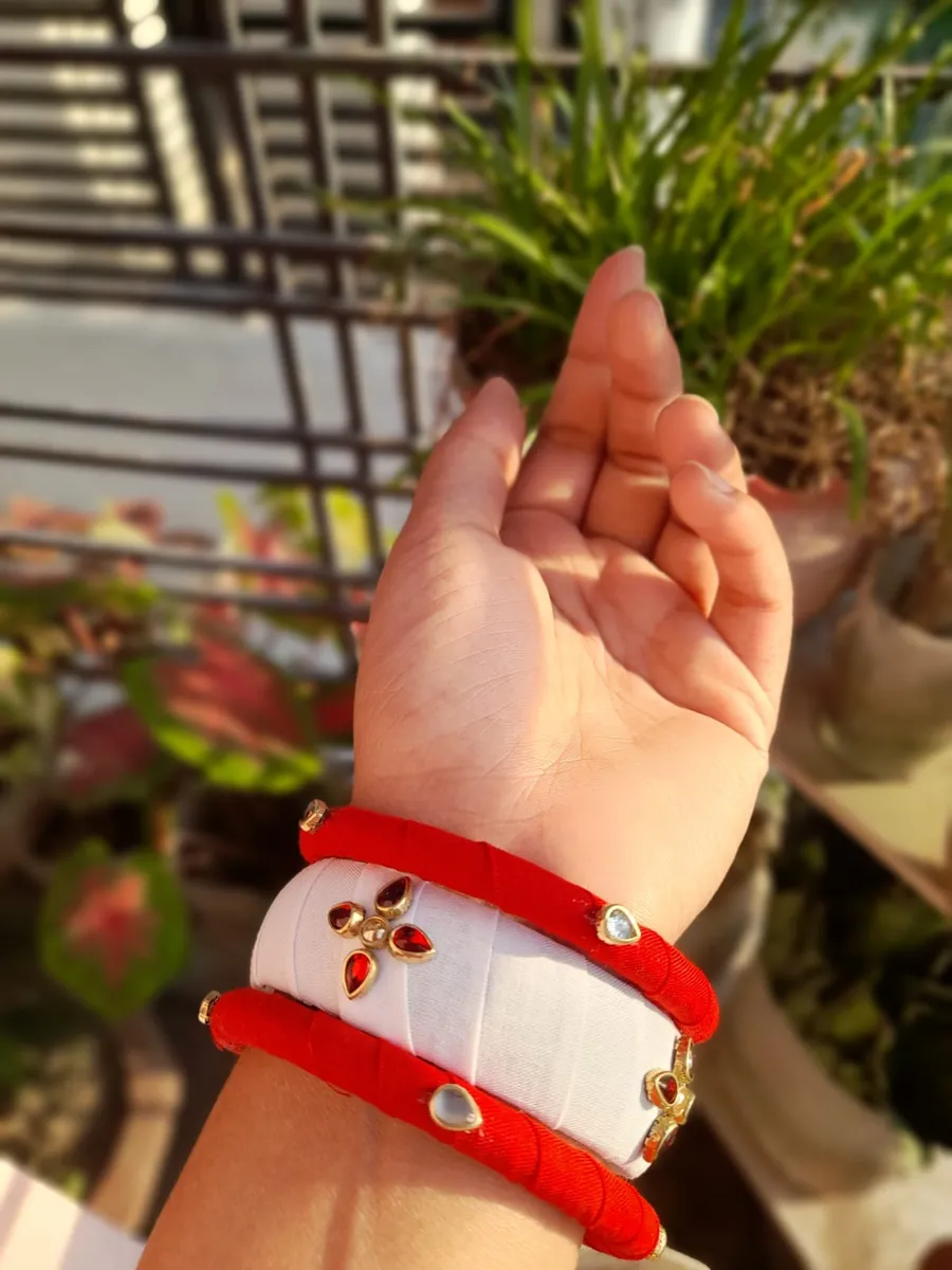 Attractive Red and White Fabric Kundan Bangle Set – Completely Handcrafted